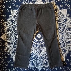 BOOT LEG GRAY AND BLACKISH JEANS SIZE 2X (18/20)